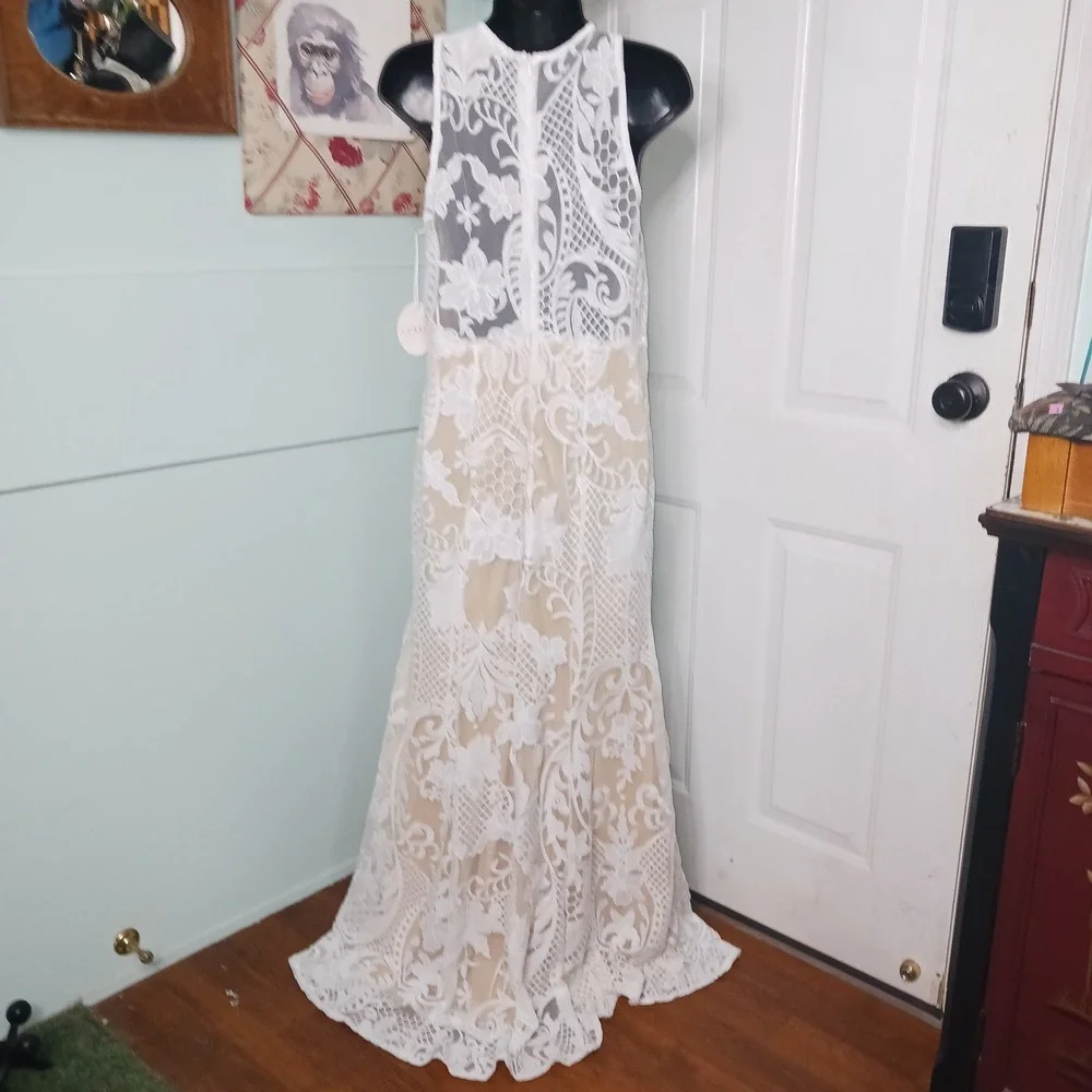 LUXXEL Wedding Bridal Dress Ivory White/Lace Nude lined Boho Maxi Long Gown NWT - Picture 2 of 13